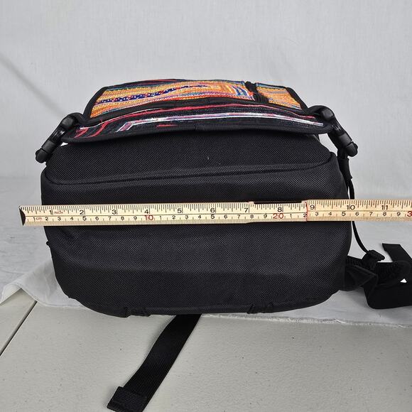 Ethnotek Premji 20 Liter Daypack Backpack Colorful Ethnic Hiking - Picture 11 of 16